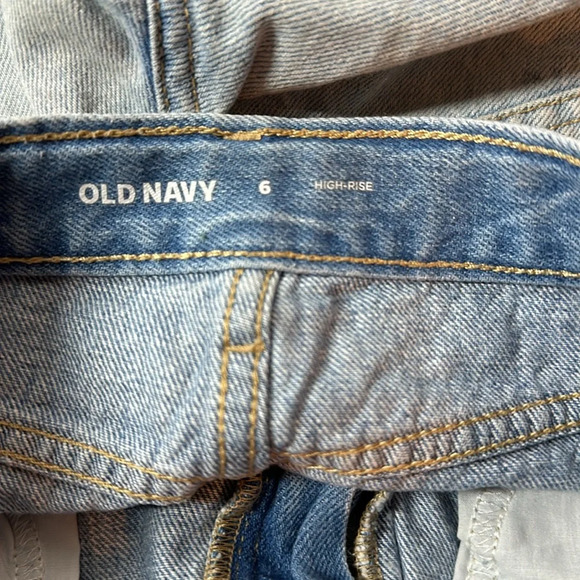 OLD NAVY Hi-Rise Light Denim Distressed Adjustable Waist Girls Shorts Size 6 - Picture 4 of 4